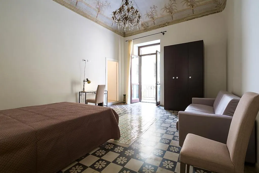 Oda ve Kahvaltı B&B Del Massimo Palermo
