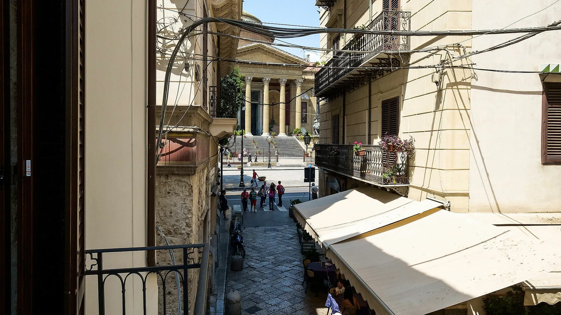 B&B Del Massimo Palermo Oda ve Kahvaltı