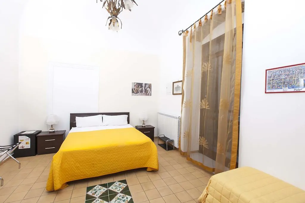 *** Bed and breakfast B&B Del Massimo Palermo Italia
